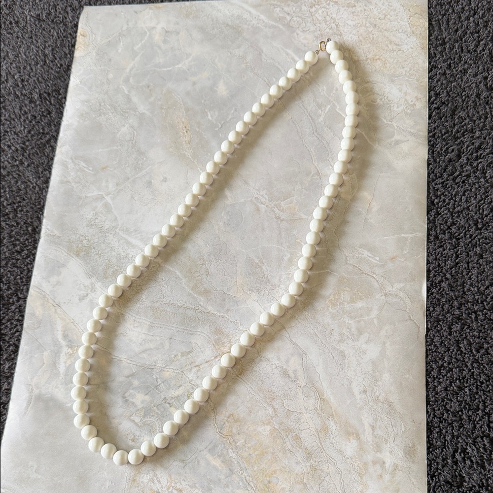 Elegant White Beaded Necklace